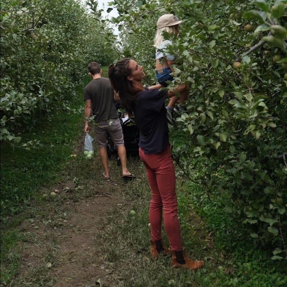 Anthropologie Cargo Style Pant - Picture 10 of 11